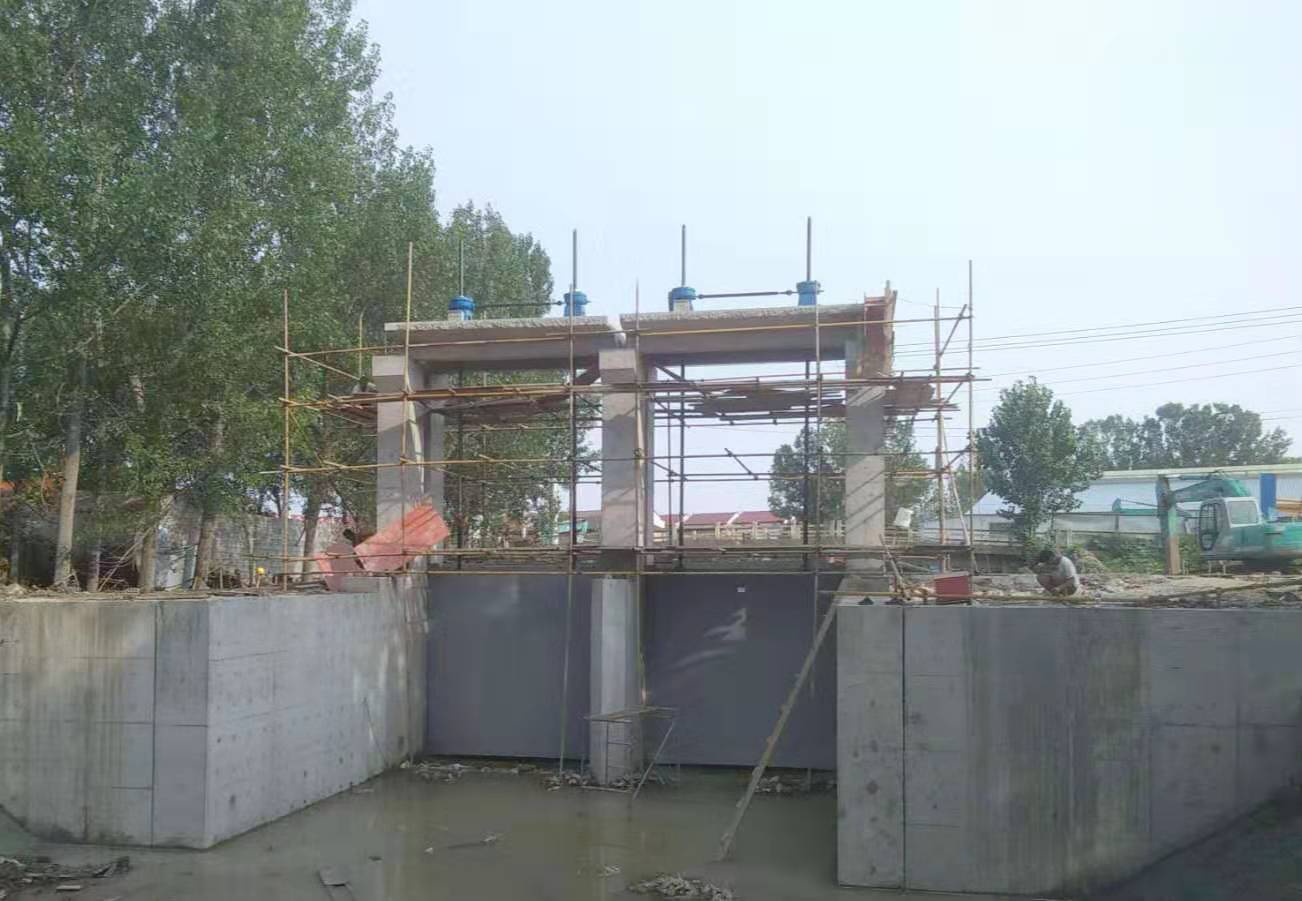 閘門安裝 閘門安裝